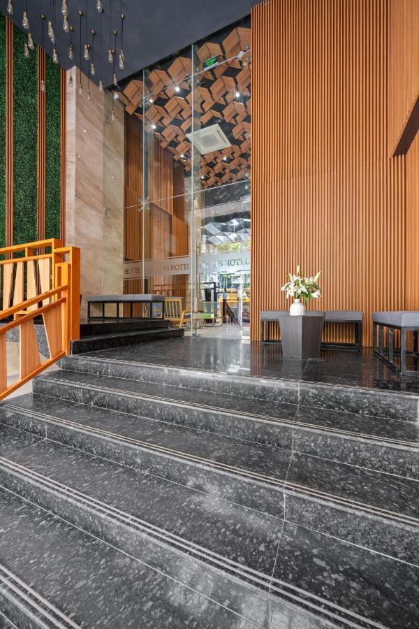 Agnes Hotel Managed By Dhg Nha Trang Exterior foto